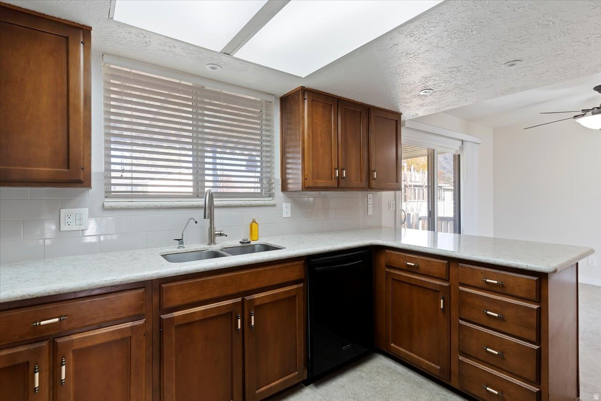 FAIRFIELD FARM EST #2 - Residential