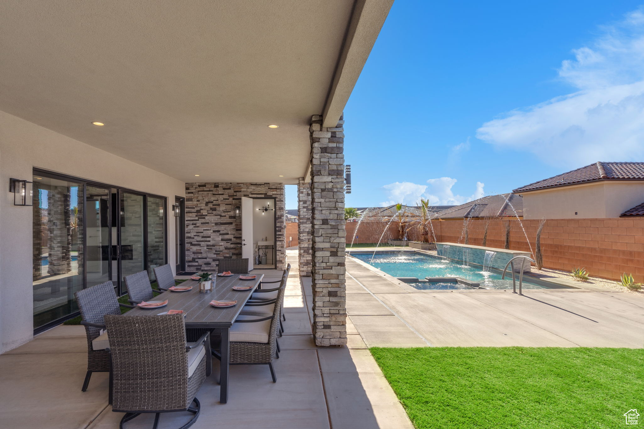 DIXIE SPRINGS E - Residential