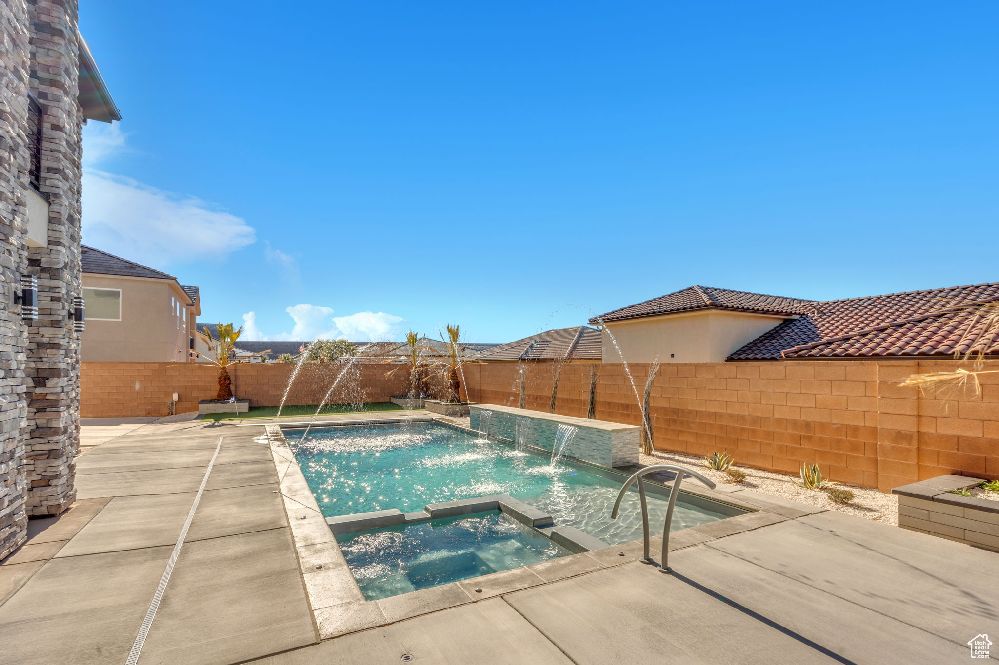 DIXIE SPRINGS E - Residential