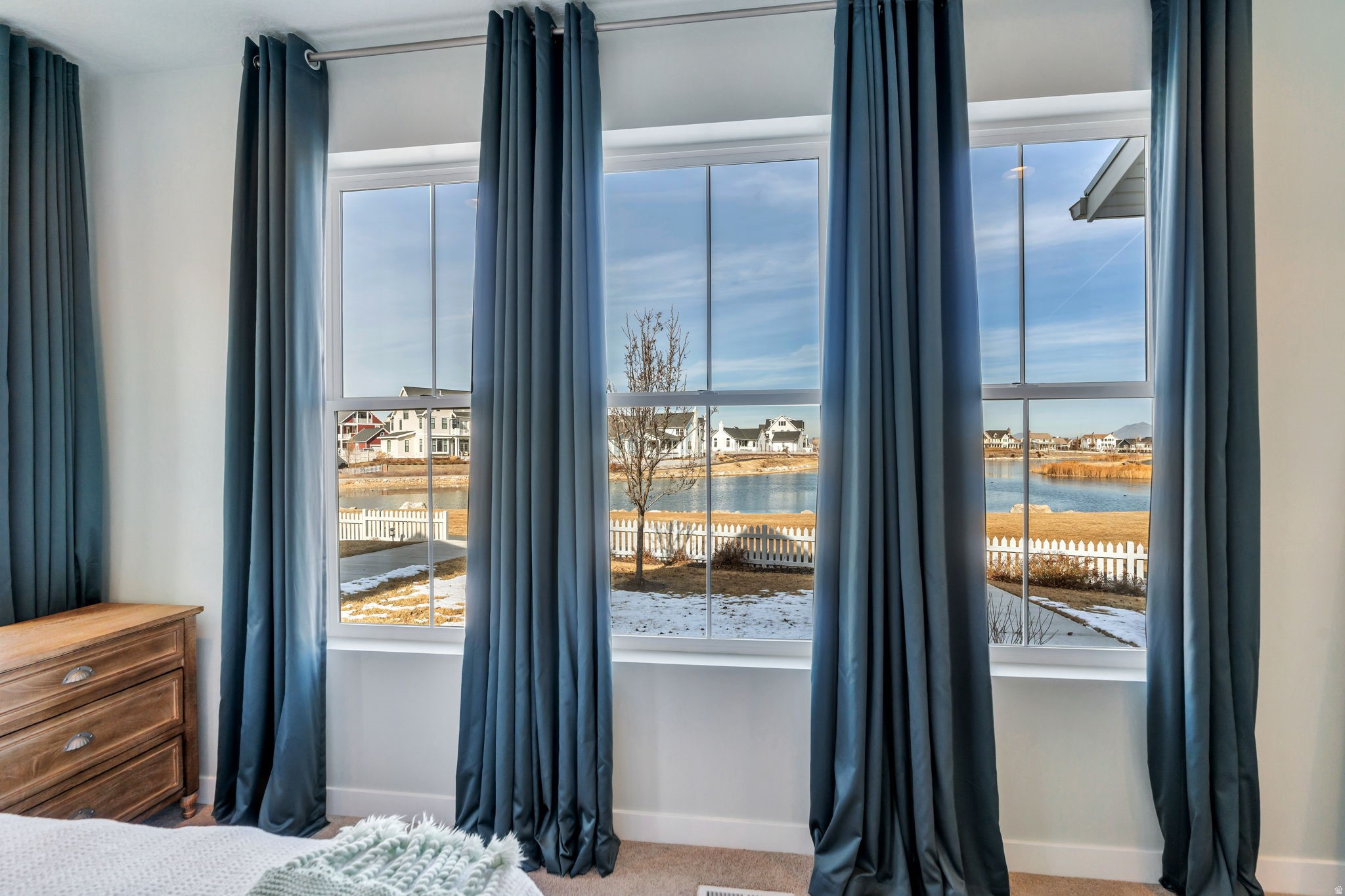 DAYBREAK - Residential