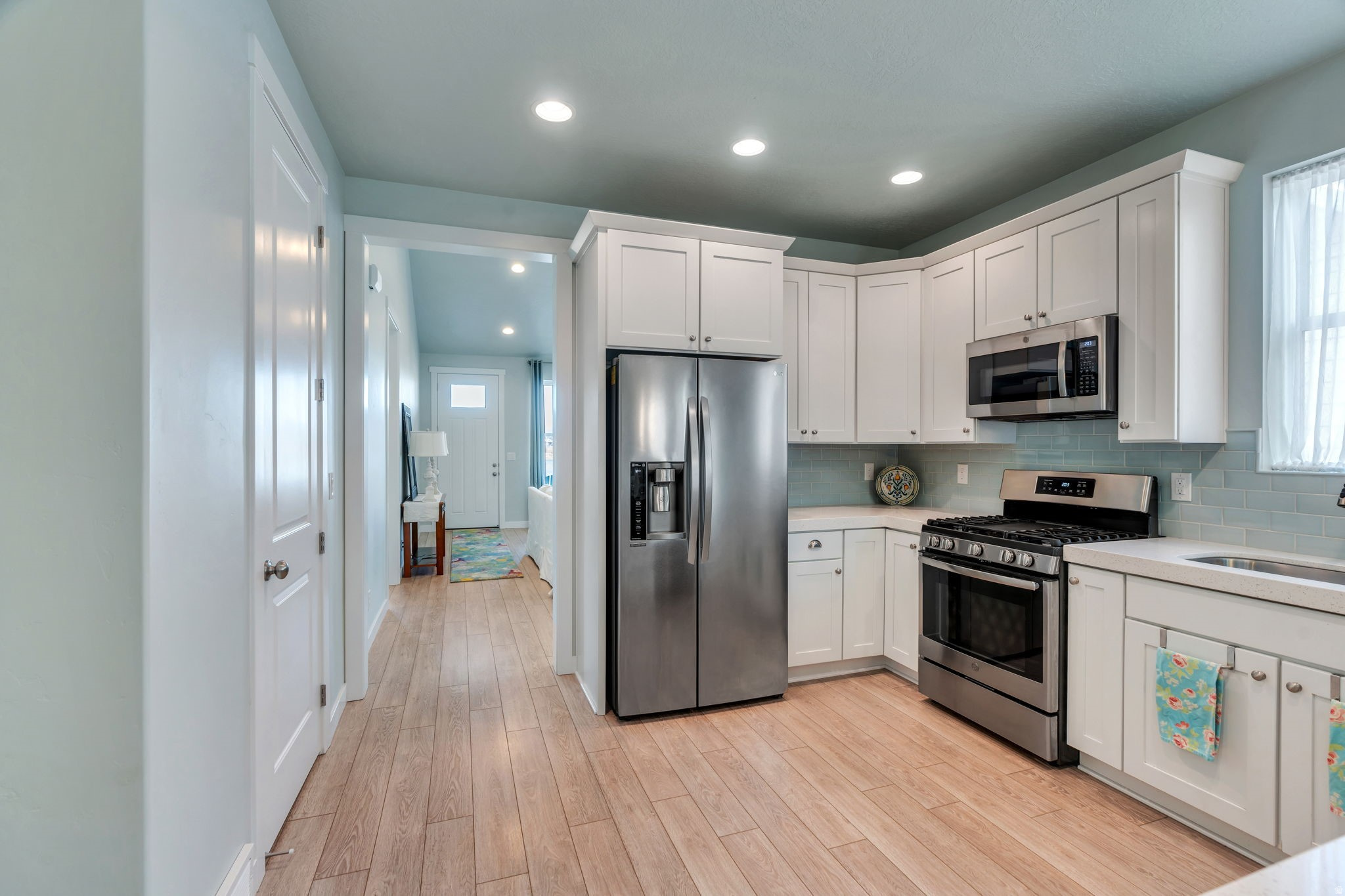 DAYBREAK - Residential