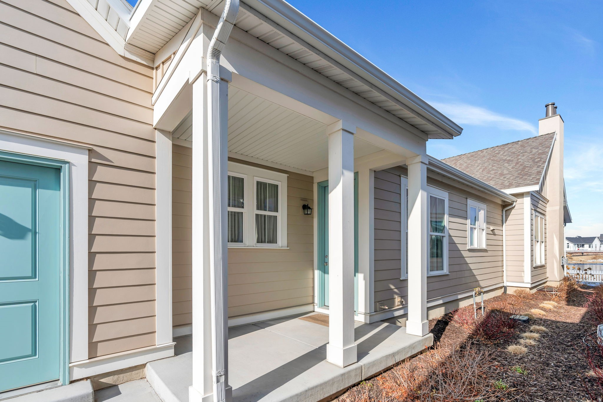 DAYBREAK - Residential