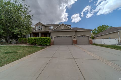 Tiny photo for 598 E HOLLOW CREEK RD, Draper, UT 84020 (MLS # 2171575)
