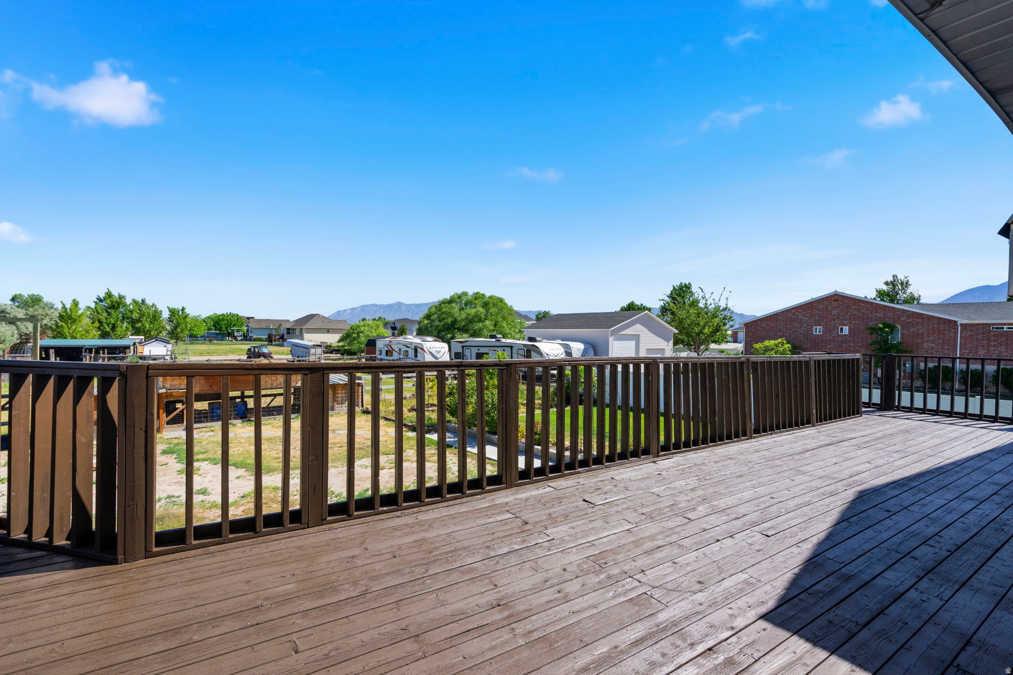 REGAL COUNTRY ESTATES - Residential