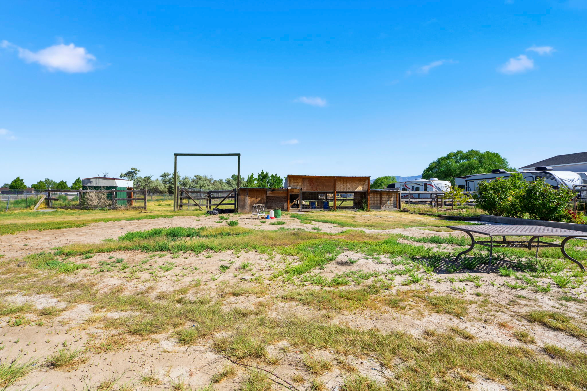 REGAL COUNTRY ESTATES - Residential