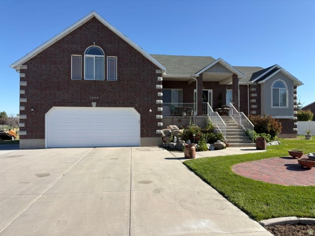 Photo of 3888 W 4350 S, West Haven, UT 84401 (MLS # 2161106)