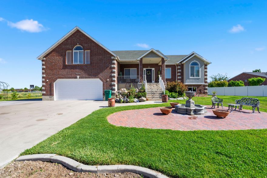 Come experience this inviting, almostoneacre property featuring seven bedrooms and a layout designed for comfort, connection, and flexibility. This spacious rambler offers true mainfloor living, an airy openconcept design, and an oversized bonus room perched above the garage-perfect for a game room, studio, or private retreat. The kitchen is a standout with its generous twotier island bar, custom cabinetry, and a walkin pantry that keeps everything organized and within reach. The master suite feels like its own sanctuary, complete with private access to the deck (that spans the whole back of the house), spainspired jetted tub, separate shower, and a walkin closet with lots of room. Downstairs, discover even more possibilities: a second kitchen, additional laundry room, and a layout ideal for large gatherings, multigenerational living, or ADU potential, thanks to its own private entrance. Convenient to a large park, elem. school and shopping down the road. Stop by and see this one today!!