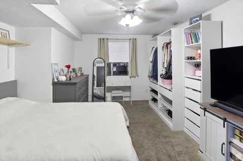 Tiny photo for 690 BARLOW ST, Clearfield, UT 84015 (MLS # 2114587)