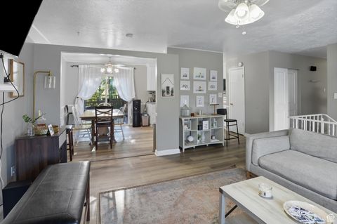 Tiny photo for 690 BARLOW ST, Clearfield, UT 84015 (MLS # 2114587)