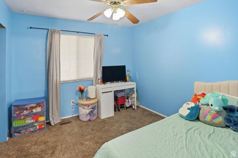 Tiny photo for 690 BARLOW ST, Clearfield, UT 84015 (MLS # 2114587)