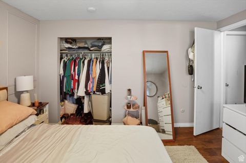 Tiny photo for 690 BARLOW ST, Clearfield, UT 84015 (MLS # 2114587)