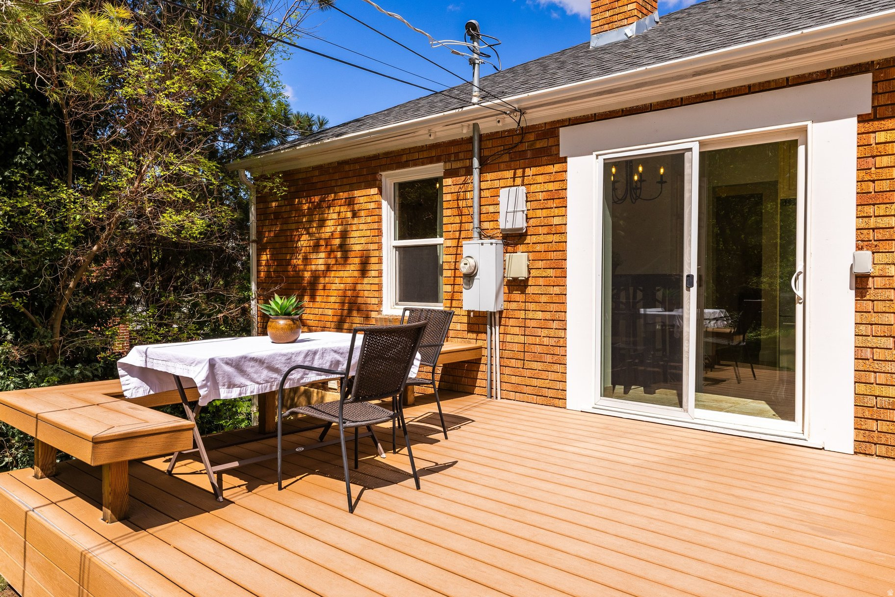 NOB HILL - Residential