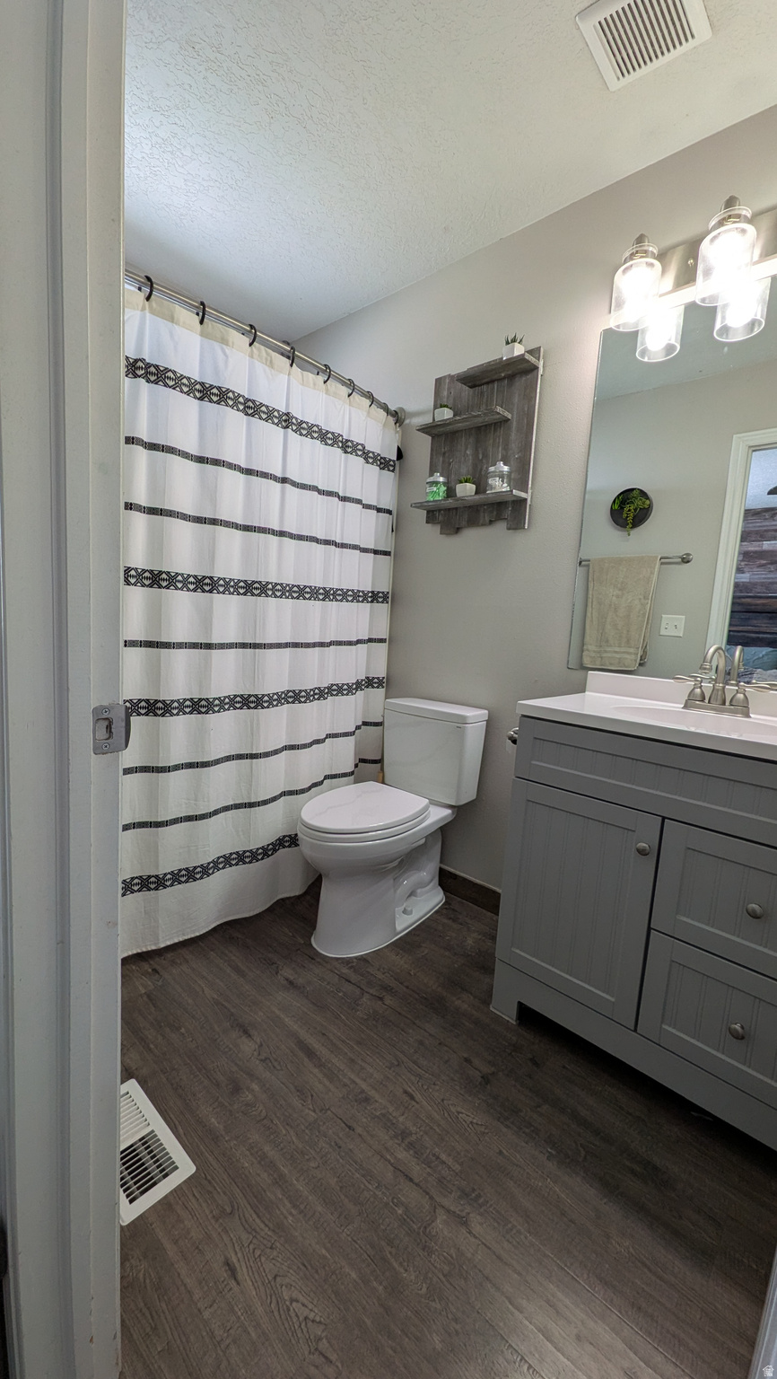 ORCHARD COVE - Residential