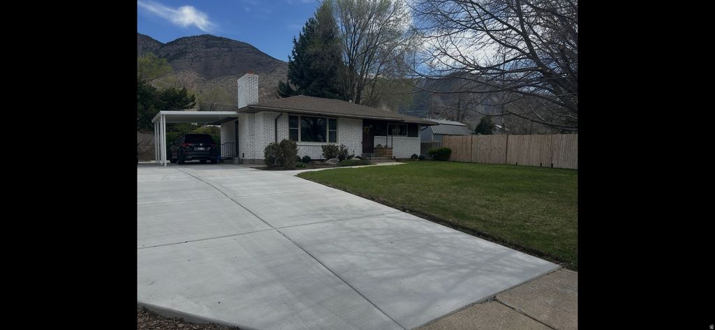 Photo of 2084 ROBINS AVE, Ogden, UT 84401 (MLS # 2145339)