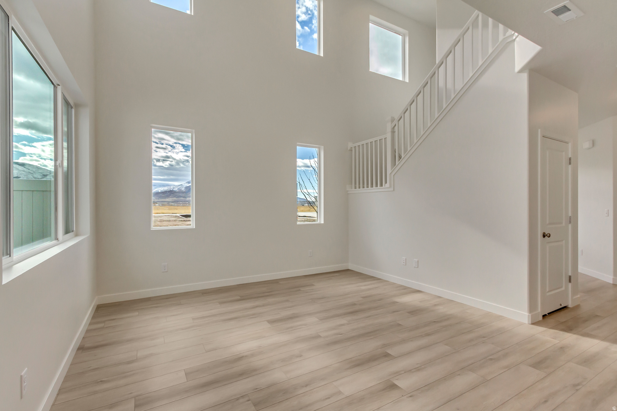 HARMONY PLACE - Residential