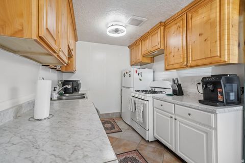 Tiny photo for 1524 W MERLIN DR, Provo, UT 84601 (MLS # 2144087)