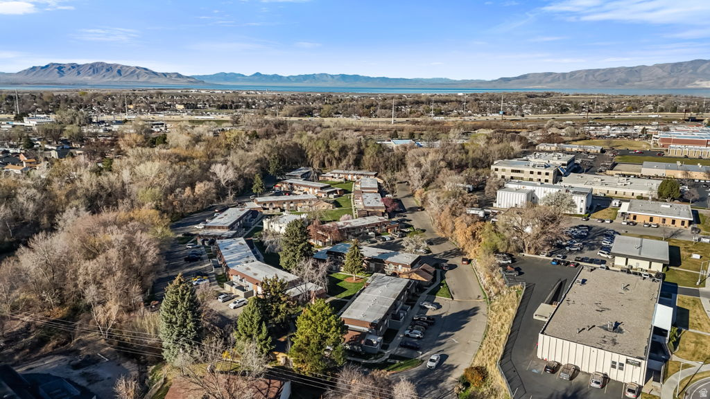 CASTLEBROOK - Residential