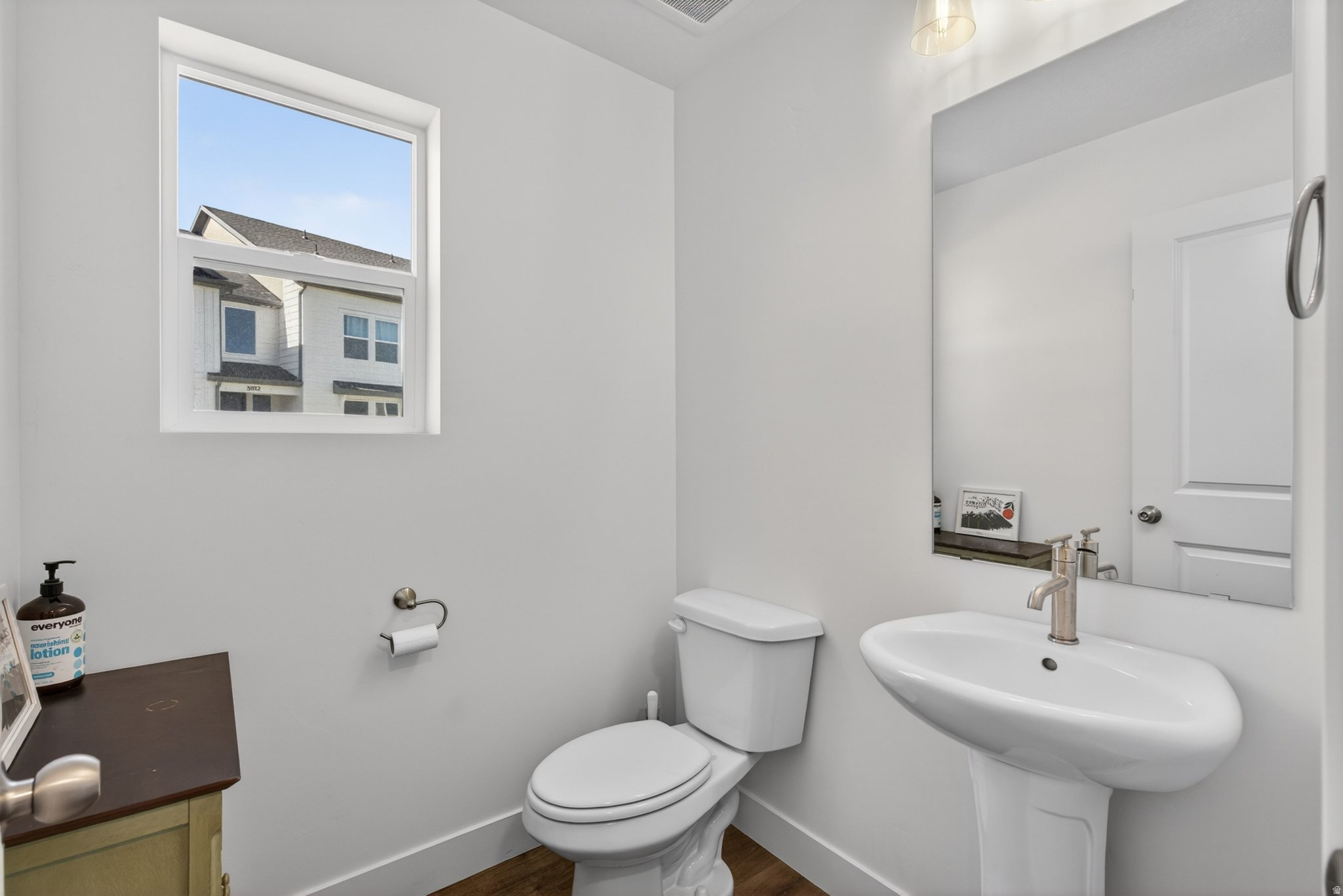 RIVER POINT - Residential