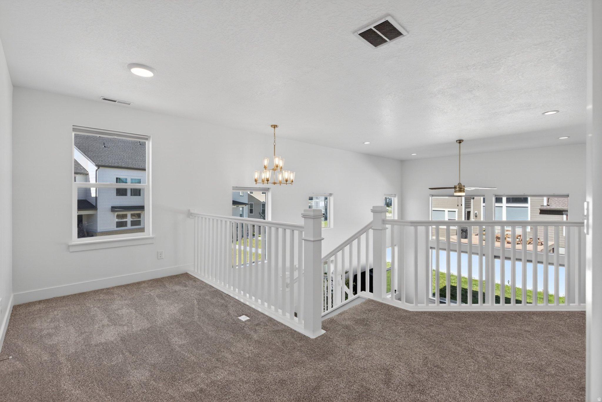 RIVER POINT - Residential
