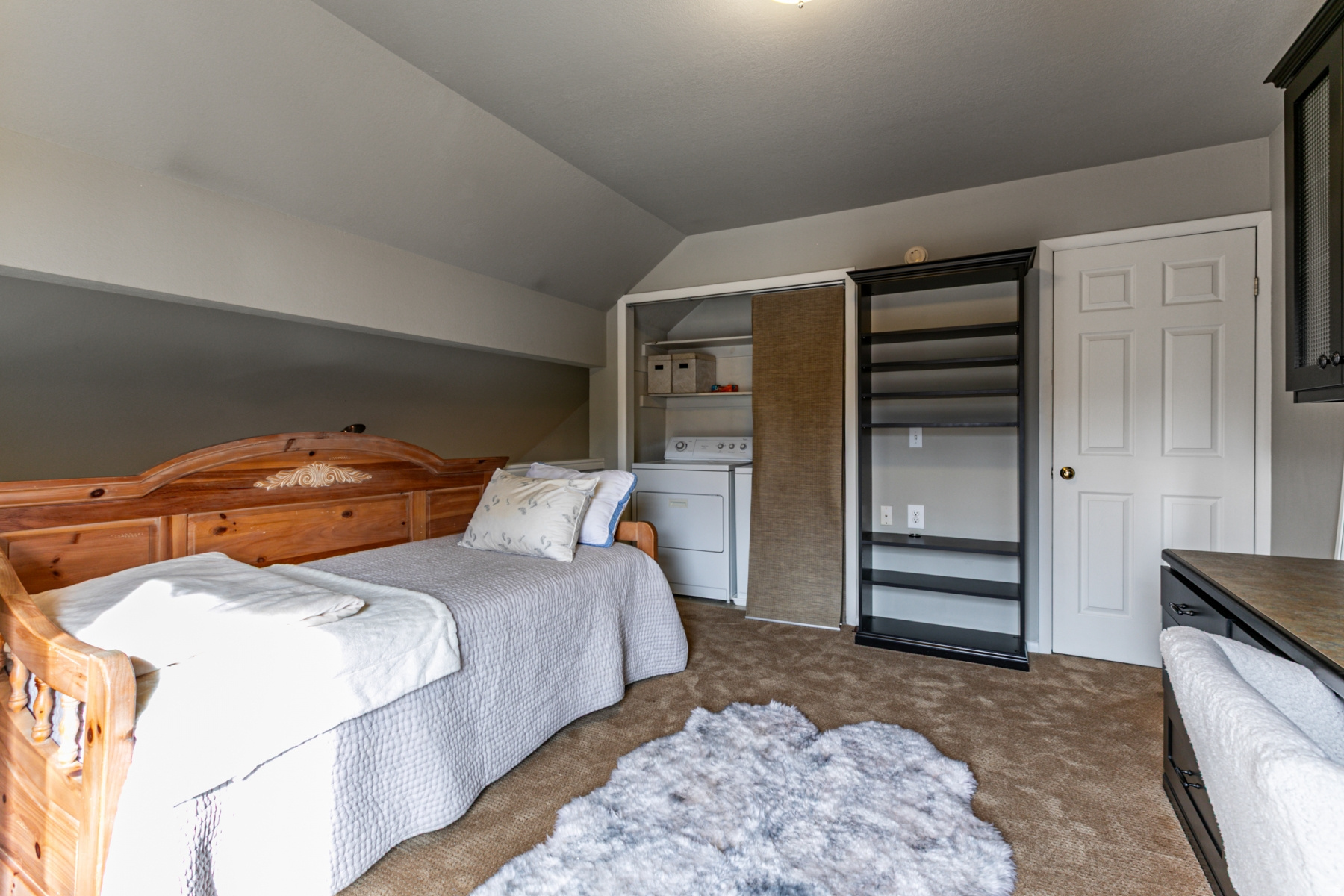 RACQUET CLUB VILLAGE SUB - Residential Lease