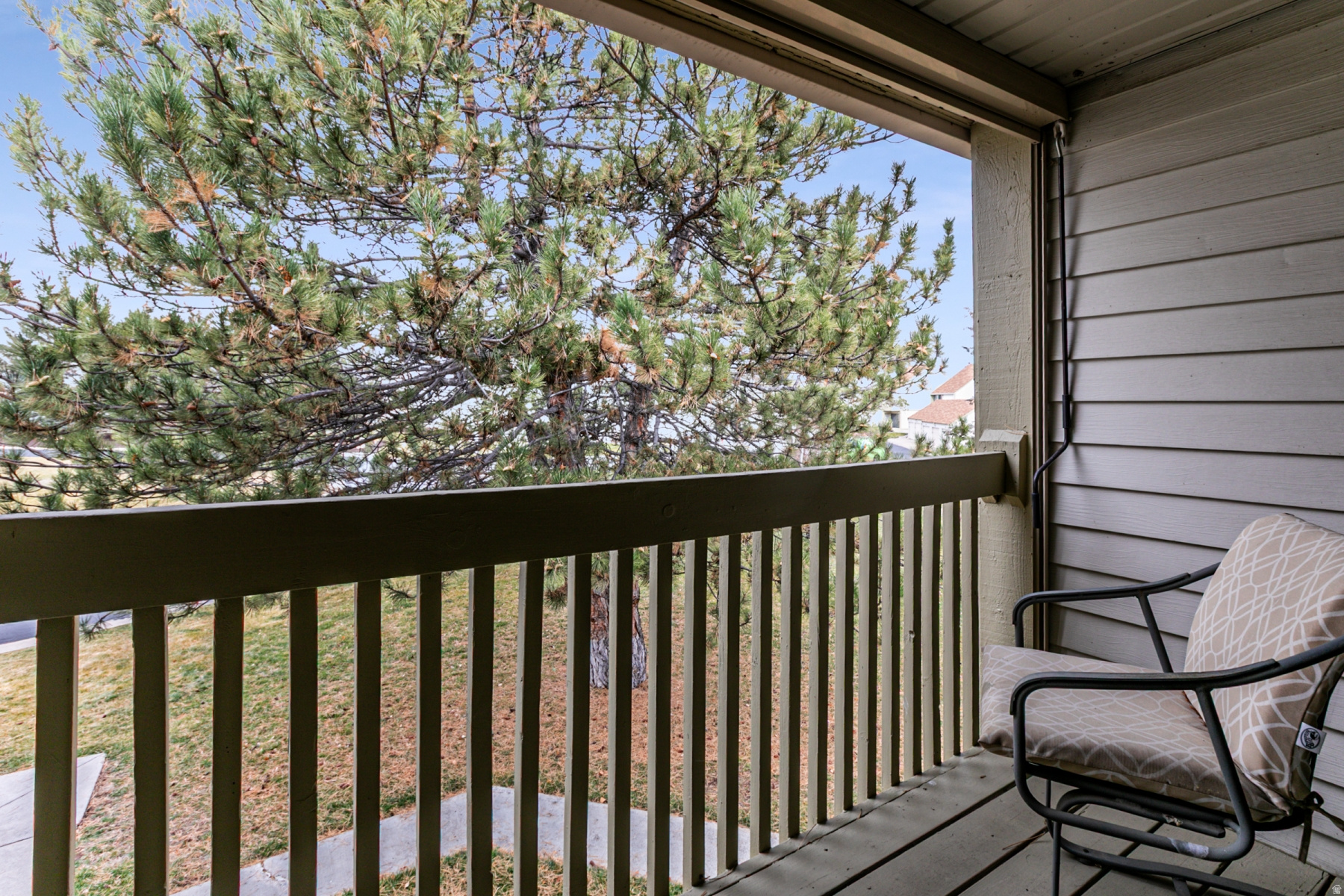 RACQUET CLUB VILLAGE SUB - Residential Lease