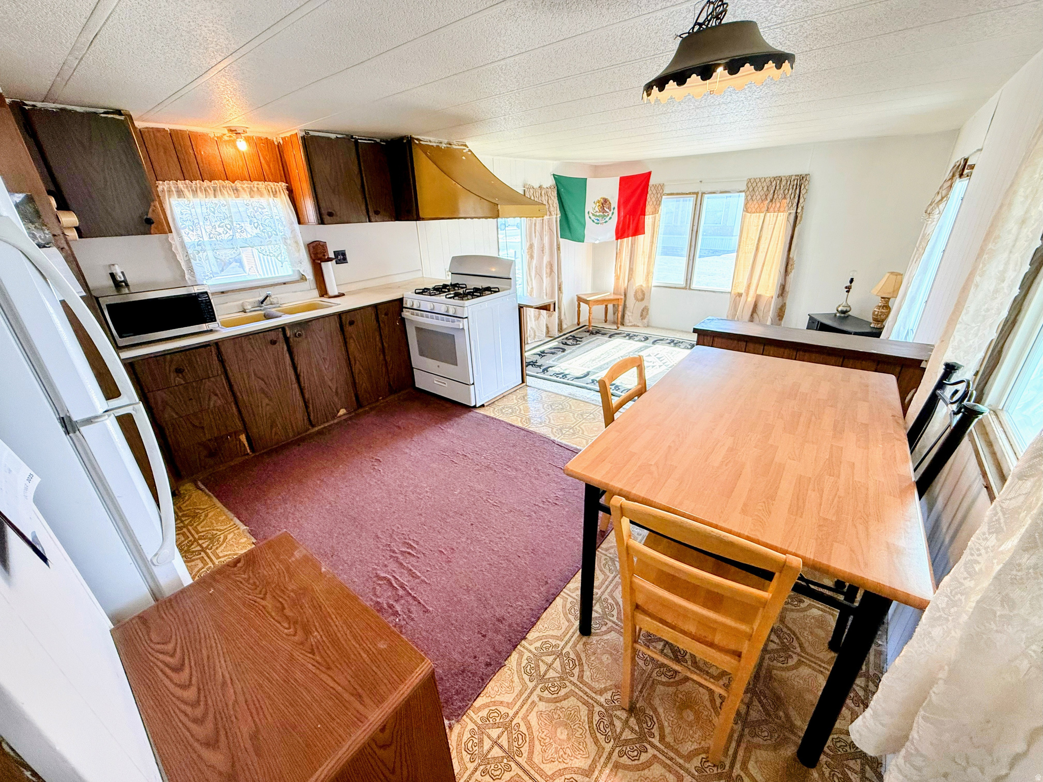 MAPLEVIEW - Residential