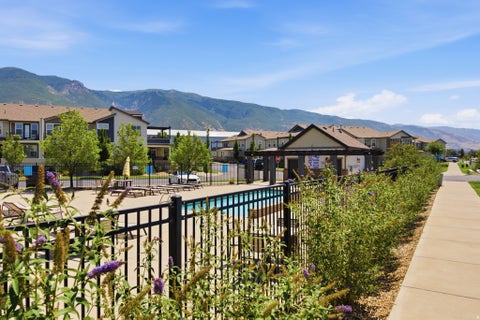 Tiny photo for 69 N RIO GRAND AVE, Farmington, UT 84025 (MLS # 2180930)