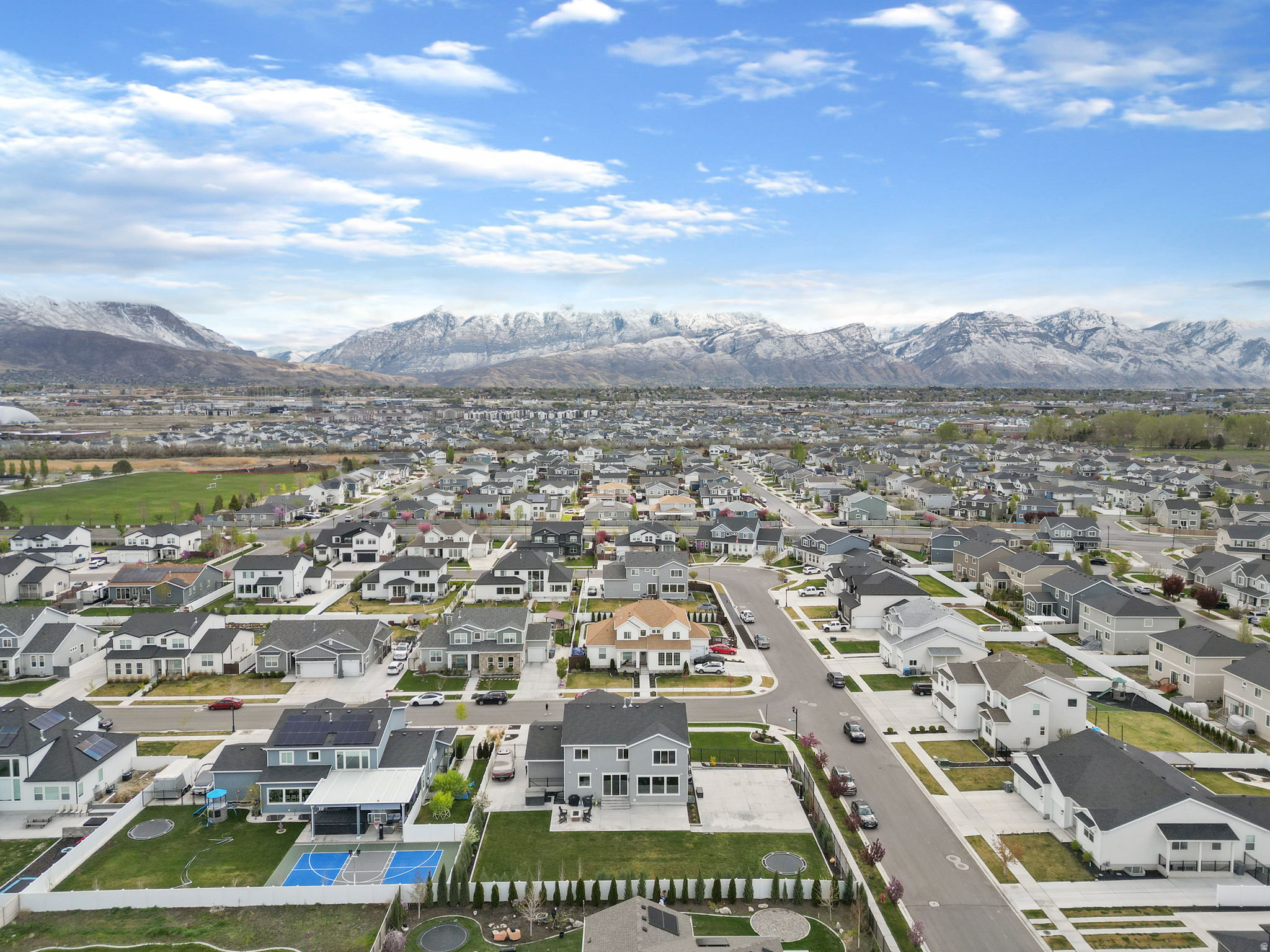 HAMPTON AT WATERS EDGE - Residential