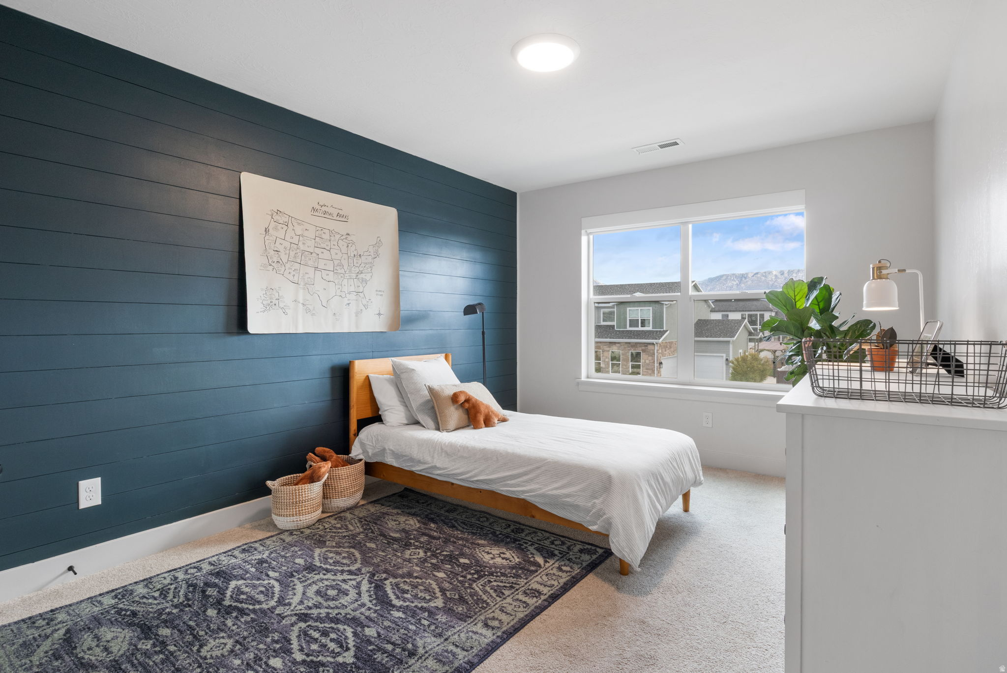 HAMPTON AT WATERS EDGE - Residential