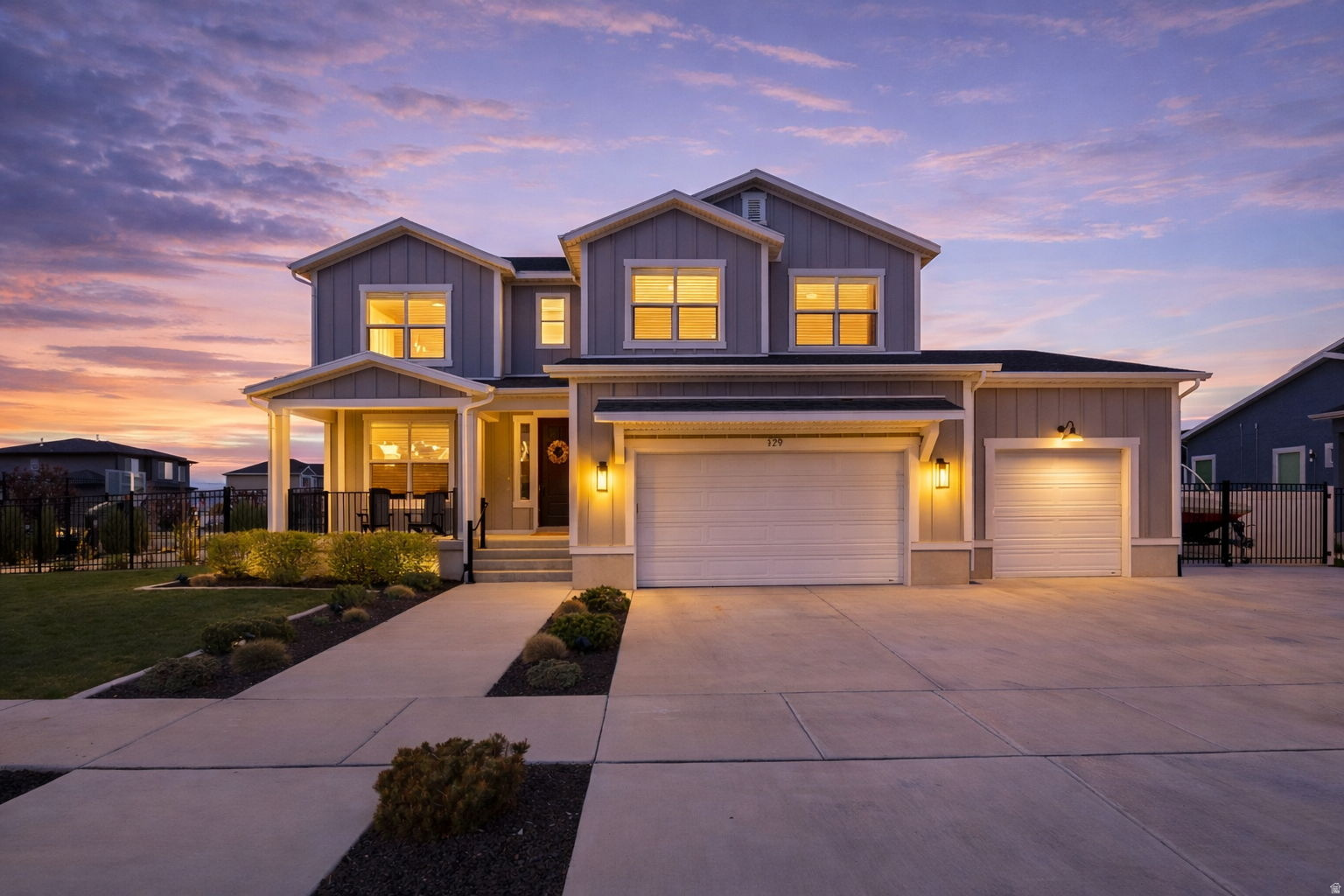 HAMPTON AT WATERS EDGE - Residential