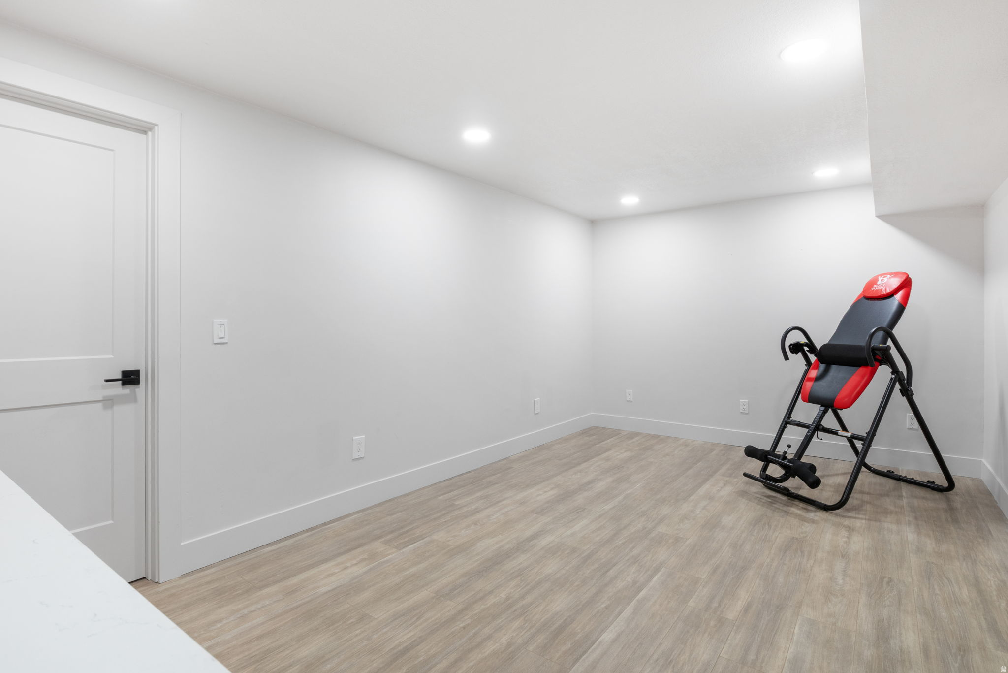 HAMPTON AT WATERS EDGE - Residential