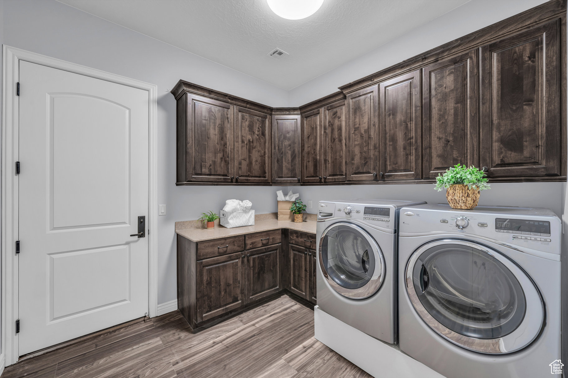BELLA VISTA AT STONE MTN - Residential