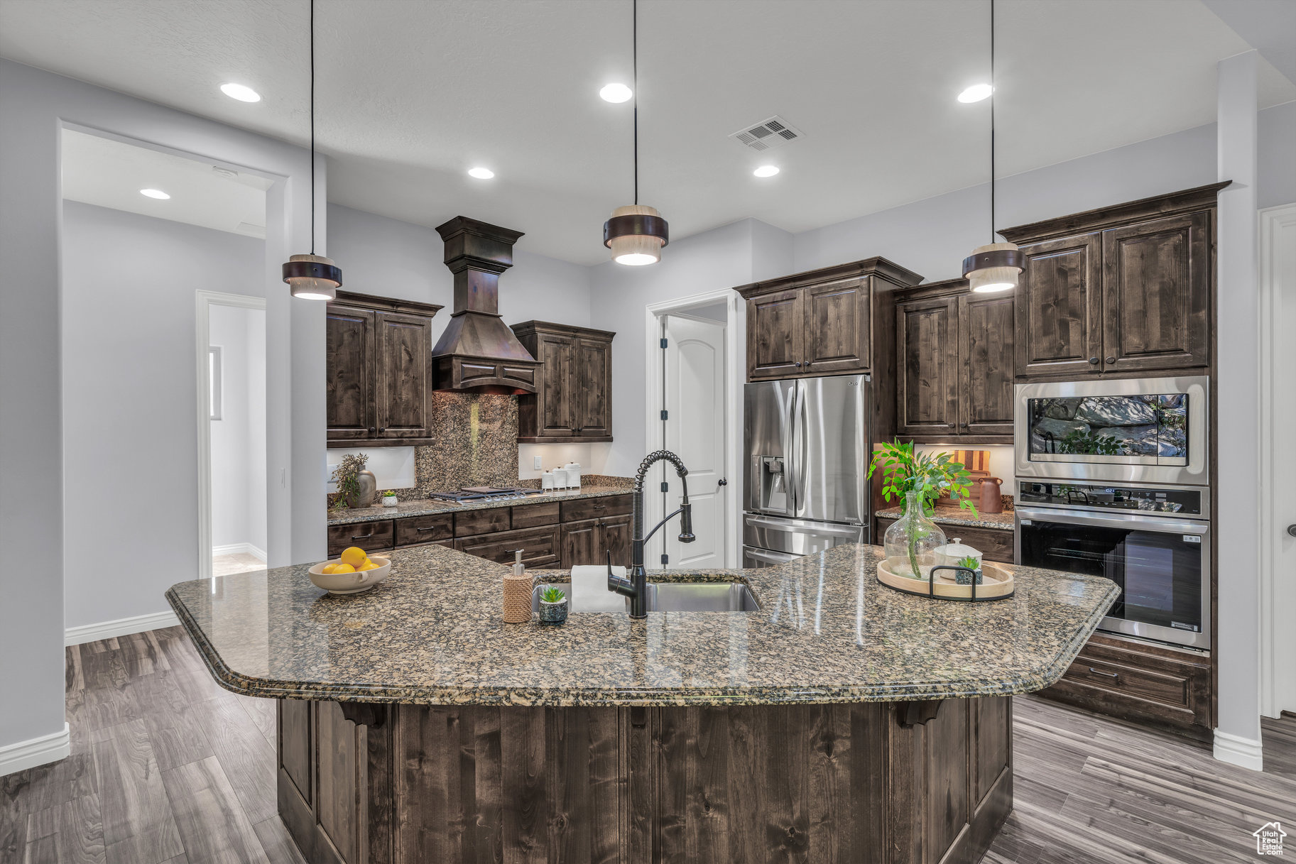 BELLA VISTA AT STONE MTN - Residential