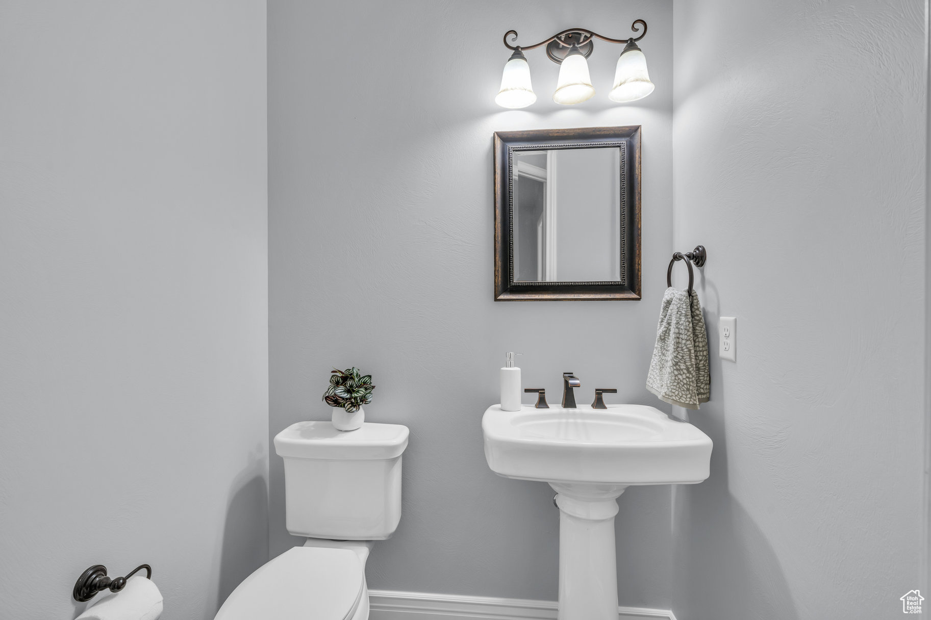 BELLA VISTA AT STONE MTN - Residential