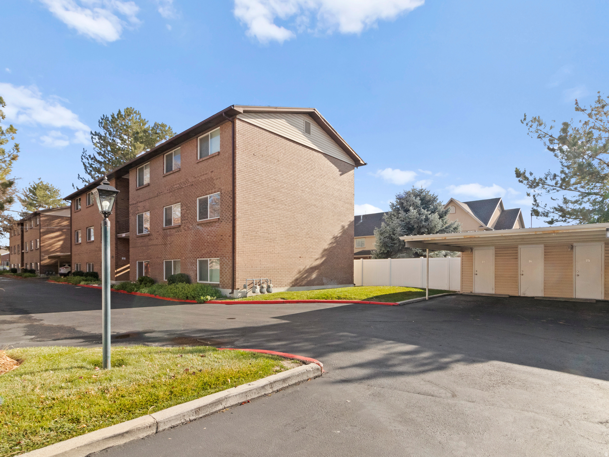 GREENTREE CONDM - Residential