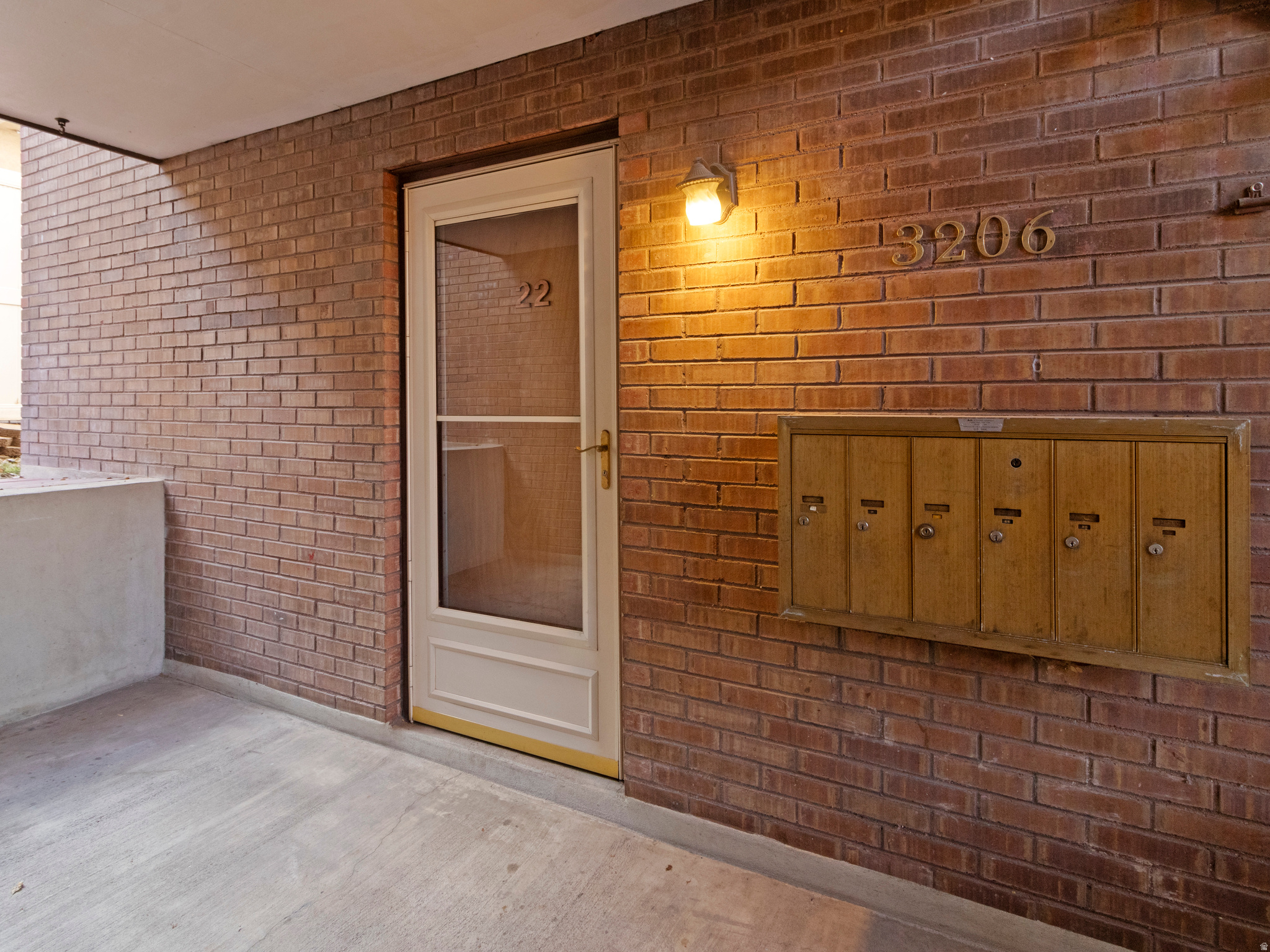 GREENTREE CONDM - Residential