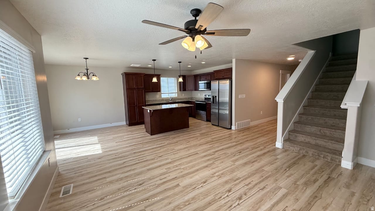 HIGHRIDGE - Residential