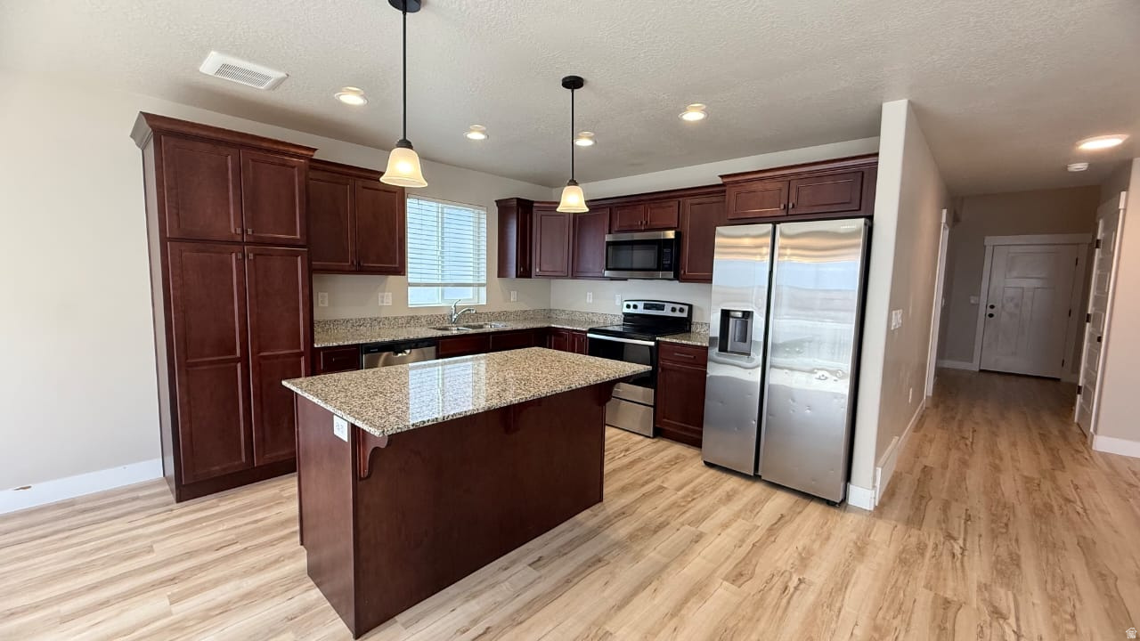 HIGHRIDGE - Residential