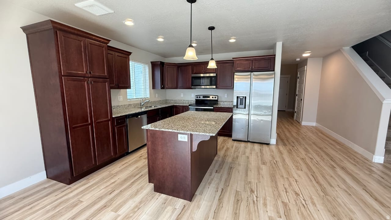 HIGHRIDGE - Residential