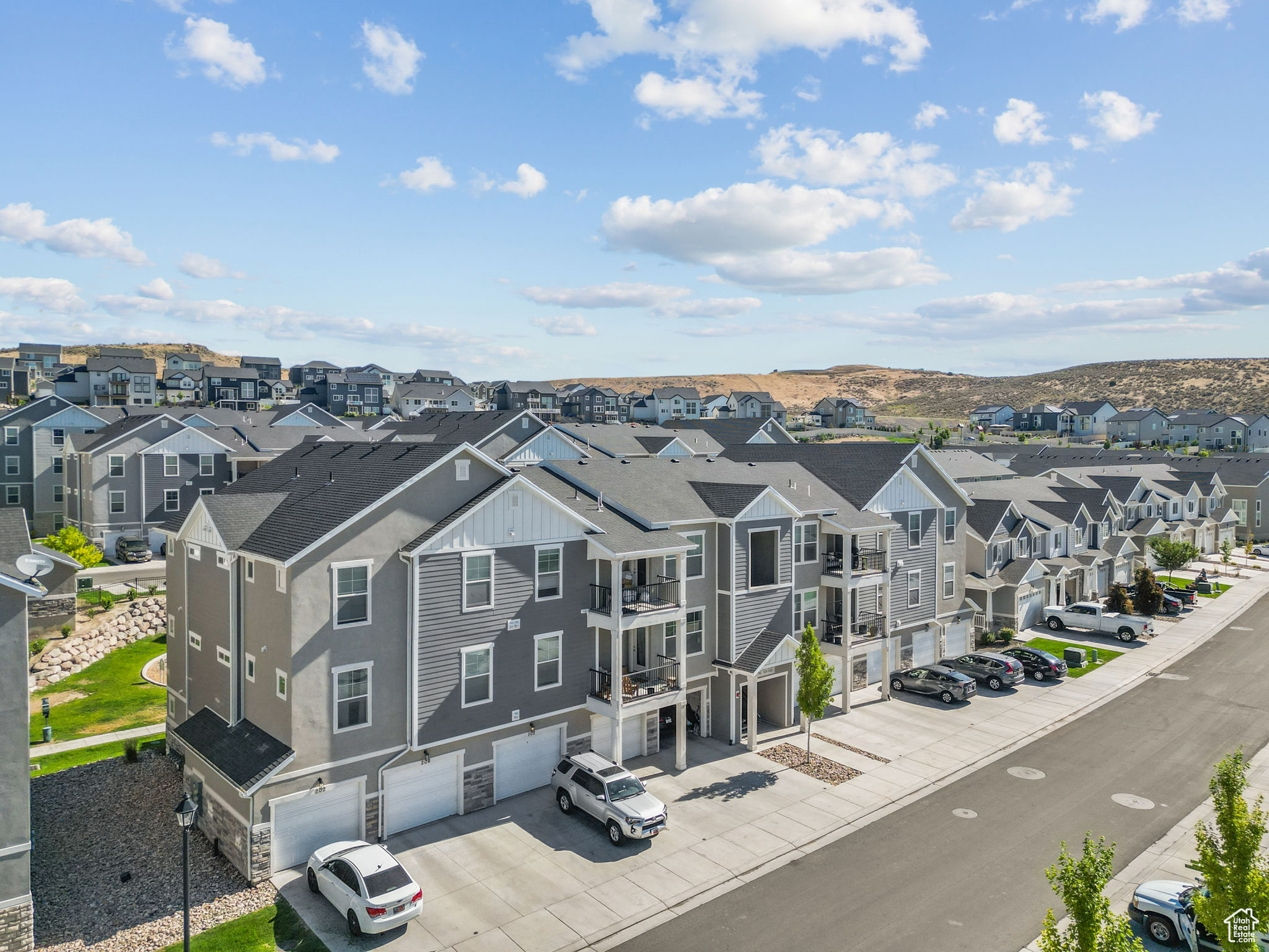 QUAILHILL - Residential