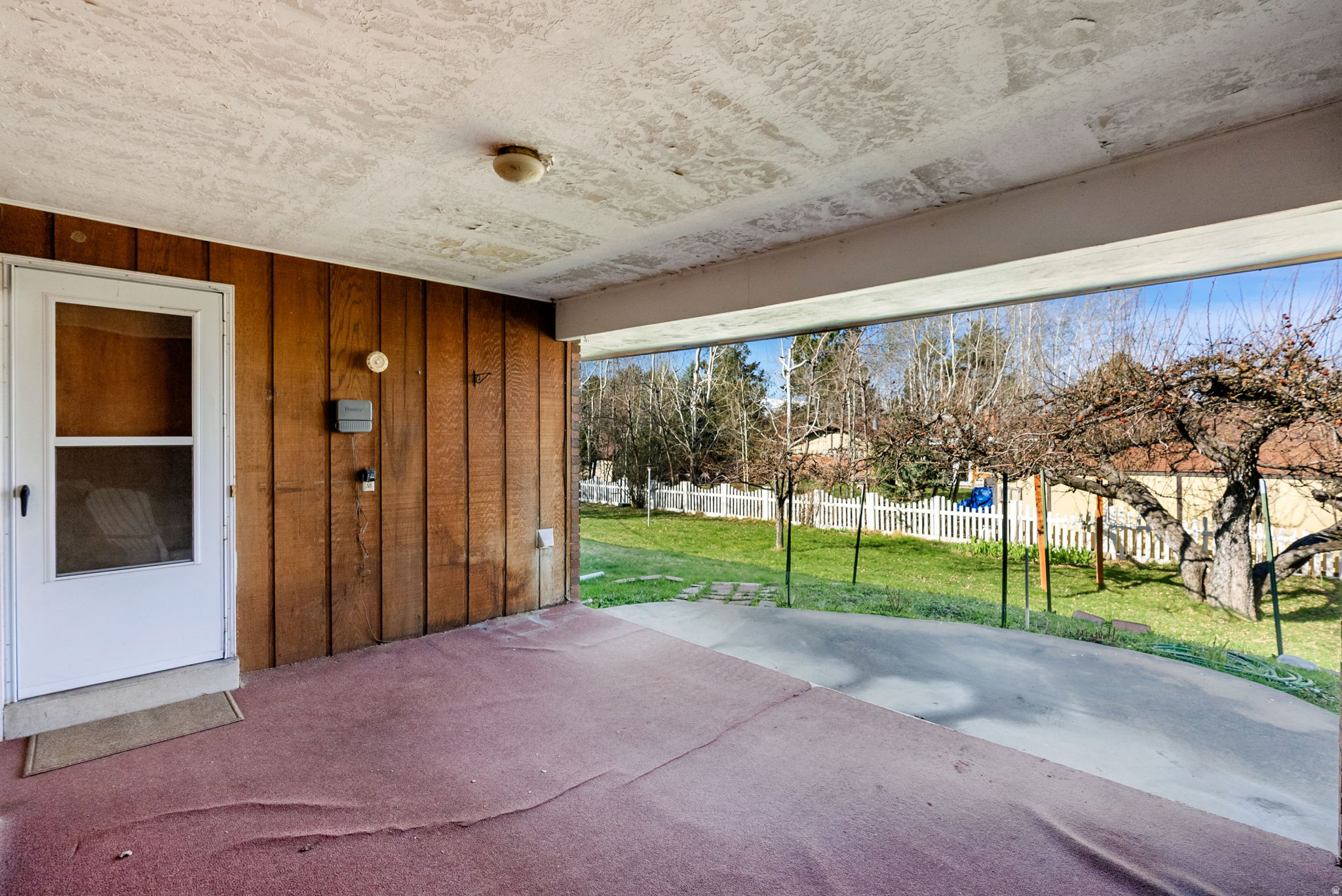 COUNTRY ESTATES SUBD - Residential