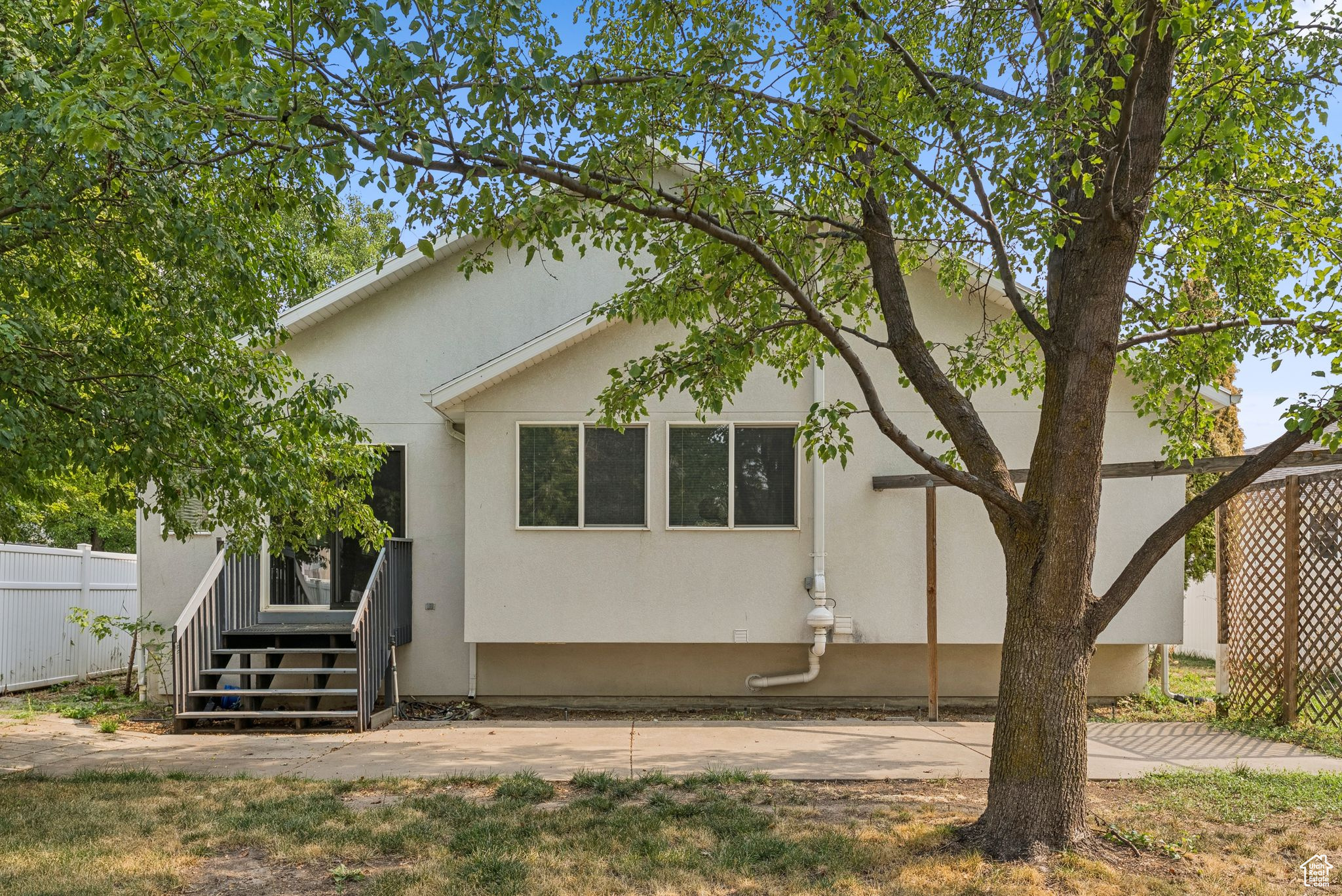 OAKRIDGE PARK ESTATE - Residential