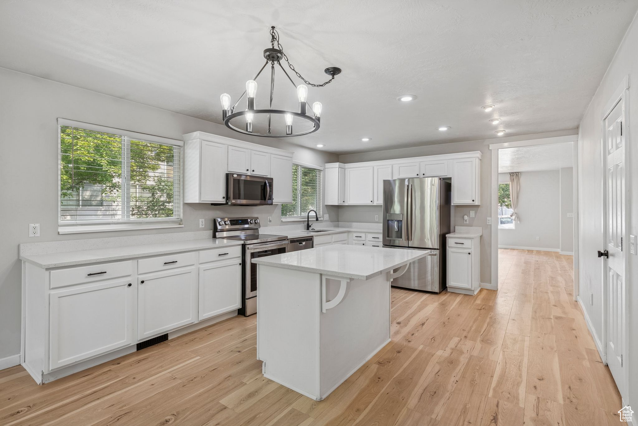 OAKRIDGE PARK ESTATE - Residential