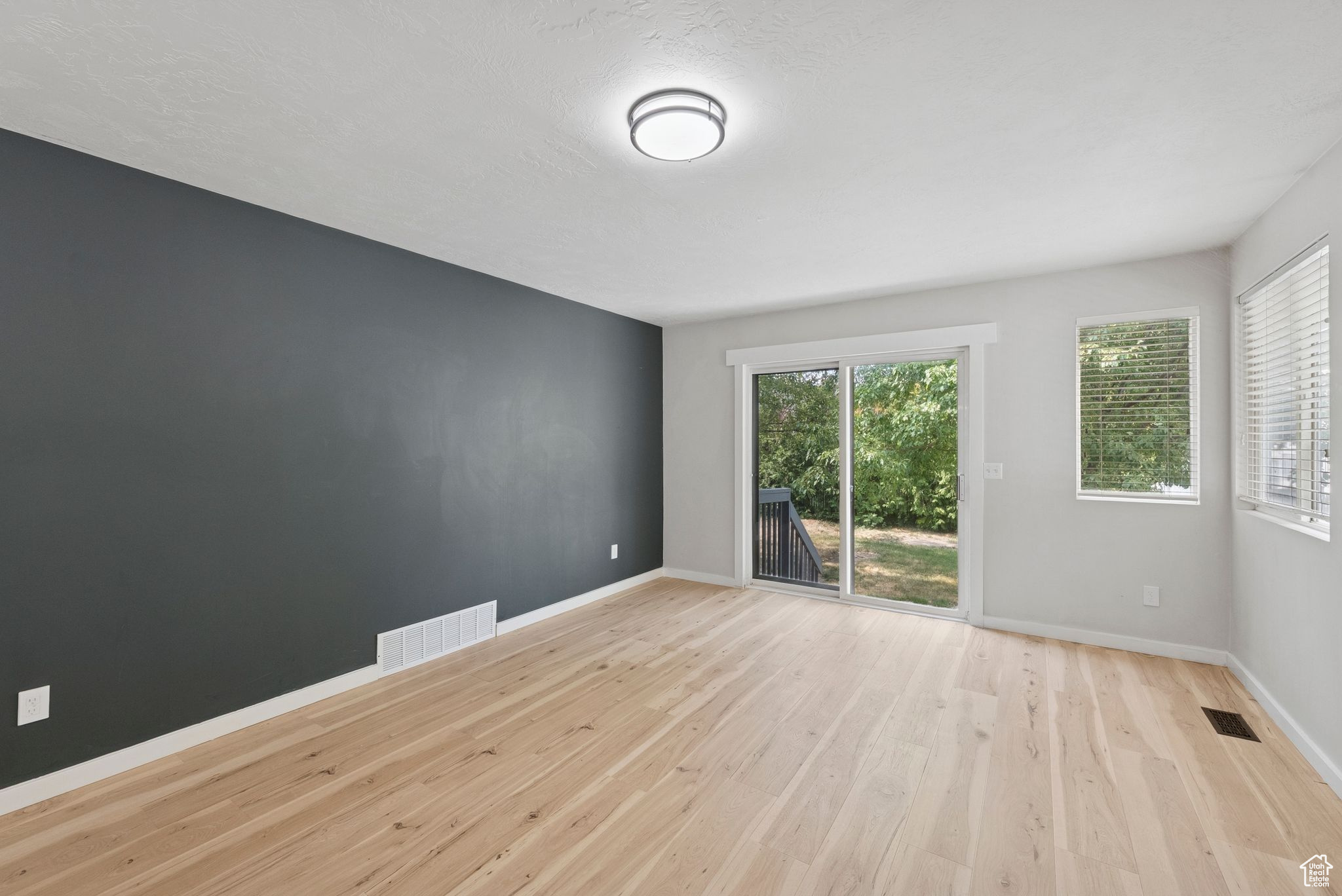 OAKRIDGE PARK ESTATE - Residential