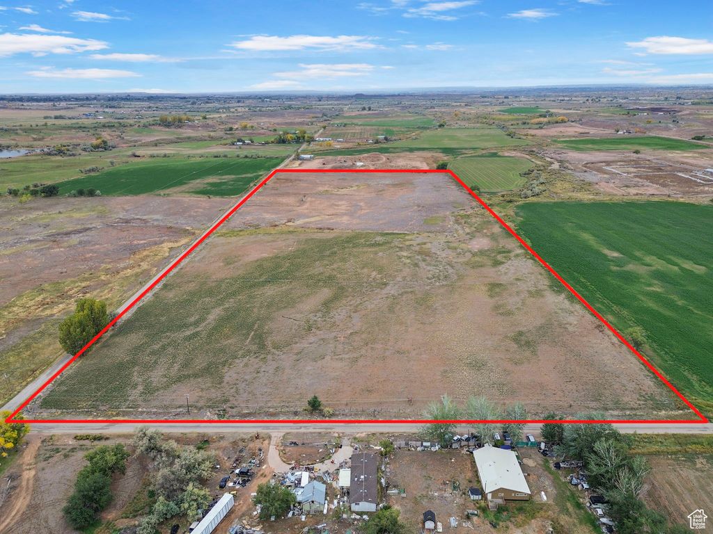 Photo of 9755 N 9000 E, Tridell, UT 84076 (MLS # 2118534)