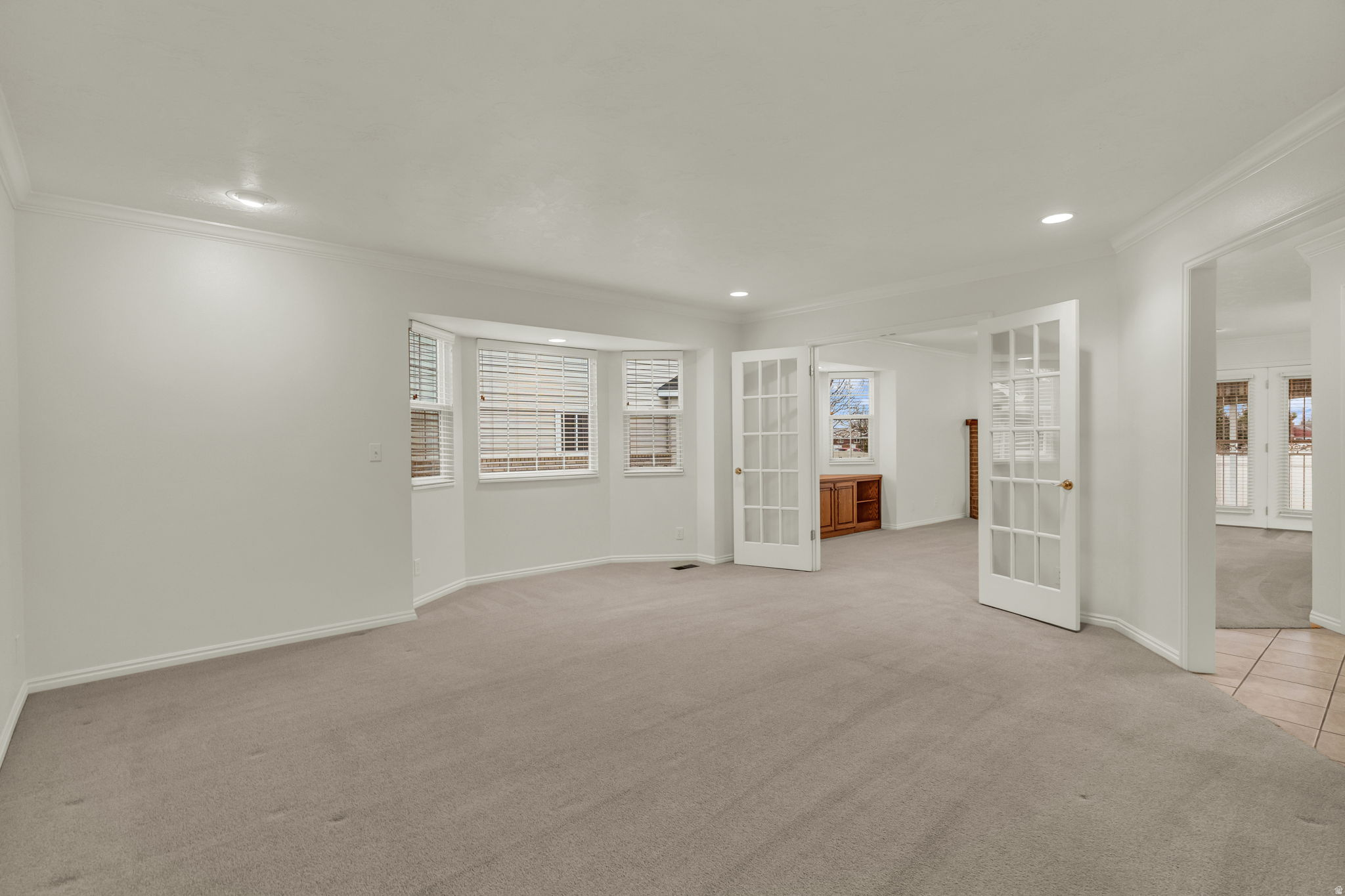 CORNERSTONE CONDO - Residential Income