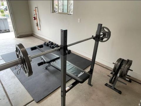 Tiny photo for 2335 N CANYON DR, Washington, UT 84780 (MLS # 2158725)
