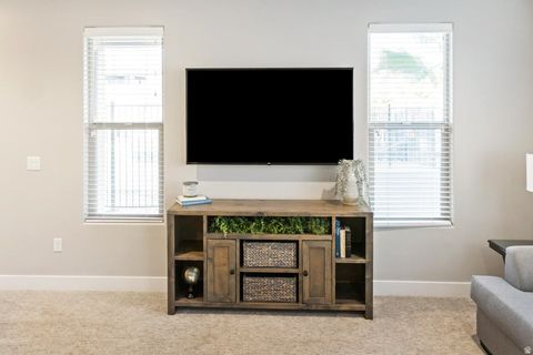 Tiny photo for 2335 N CANYON DR, Washington, UT 84780 (MLS # 2158725)