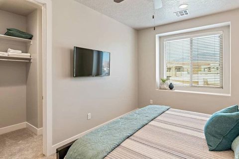 Tiny photo for 2335 N CANYON DR, Washington, UT 84780 (MLS # 2158725)