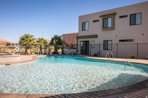 Tiny photo for 2335 N CANYON DR, Washington, UT 84780 (MLS # 2158725)